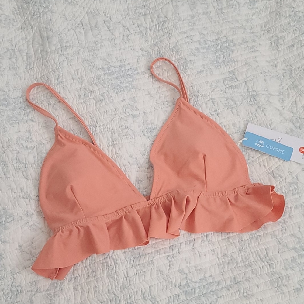 Cupshe Ruffle Bikini Top